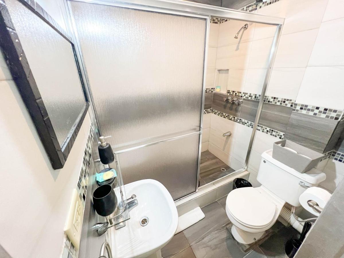 Stacys Place #4 Studio Apartment Port of Spain Buitenkant foto